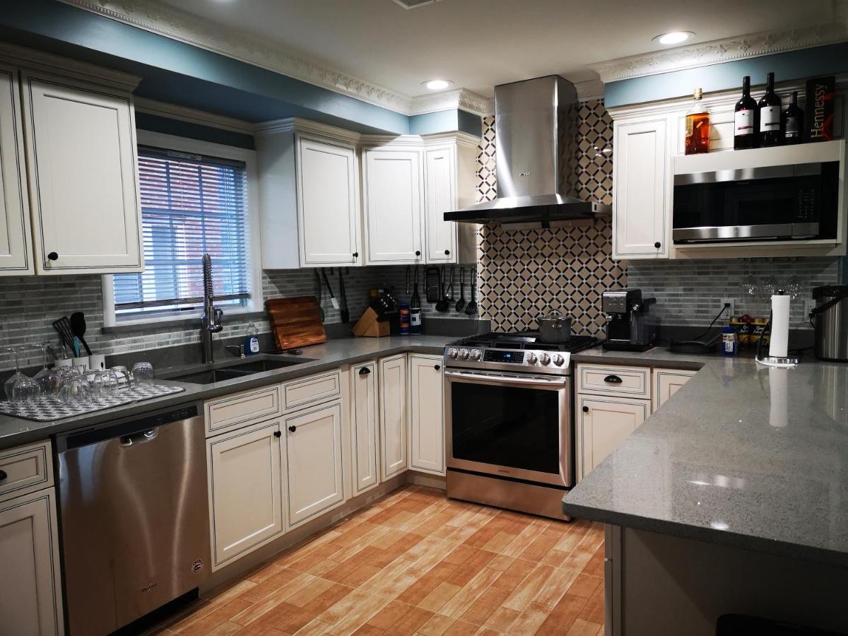Luxury Hotel-style In Queens, Accommodatie bij particulieren New York